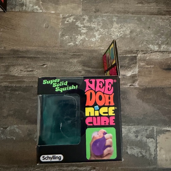 NEW Nice Cube Super Solid Squish! - Blue - Picture 4 of 4